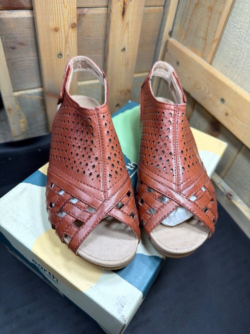 Earth Womens 6 W Wide Pisa Galli Terracotta Brown Leather Wedge Sandals Comfort - Picture 3 of 9